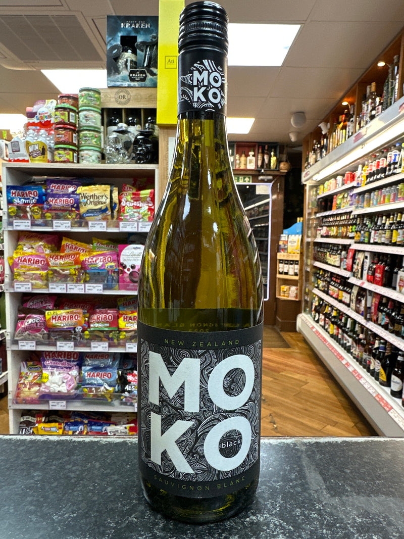 Moko Black Sauvignon Blanc 75cl