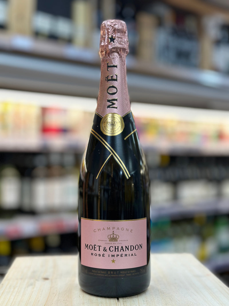 Moet Brut Rose Champagne 75cl